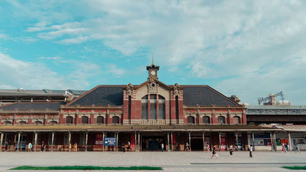 Taichung Station × Taichung Railway Cultural Park | A Century-Old Railway Station Where Past and Present Converge × New Creative Daily Life's 1st image